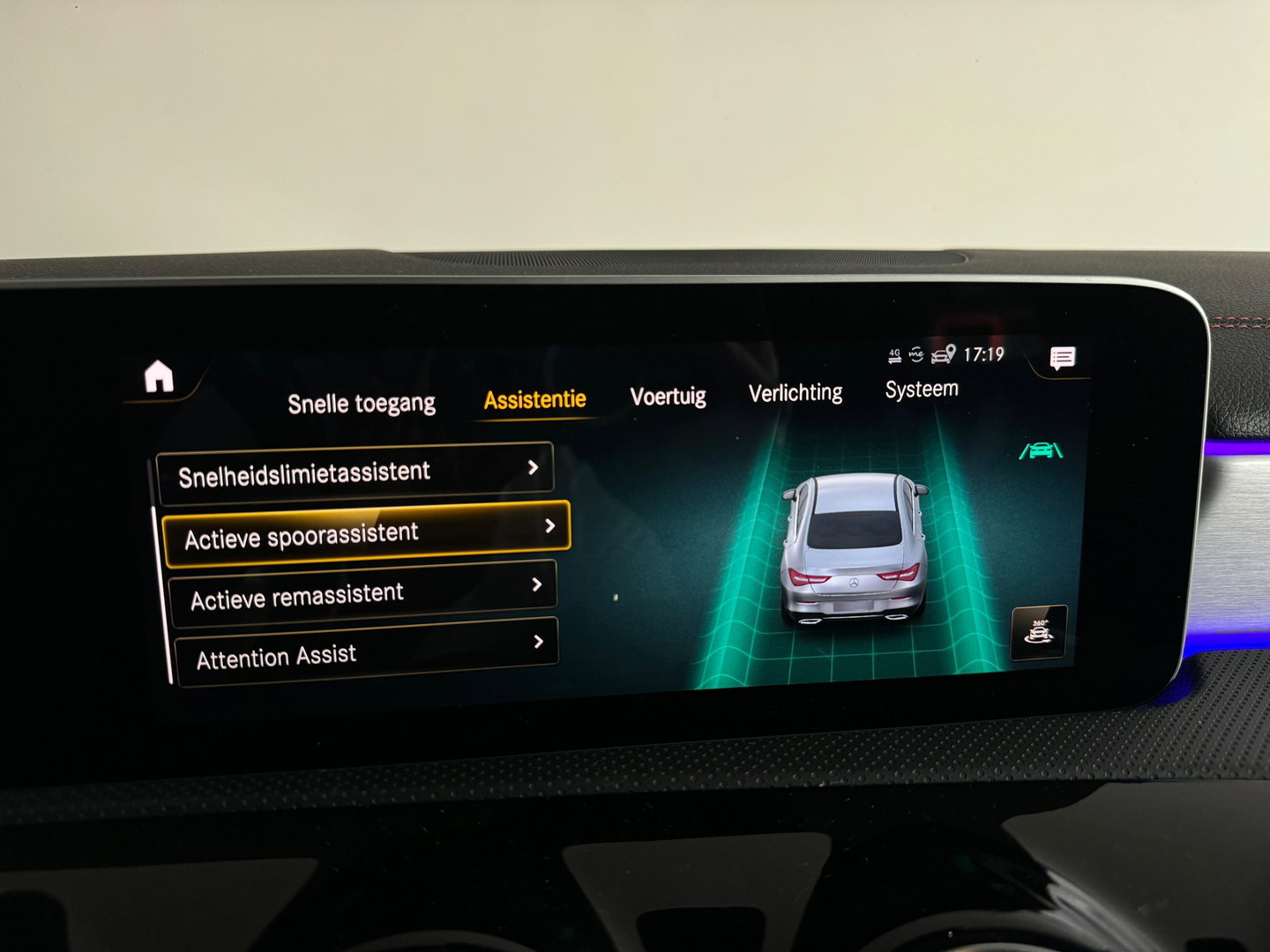 Mercedes-Benz CLA-Klasse 220 4MATIC Night|Keyless|Sfeer|Camera