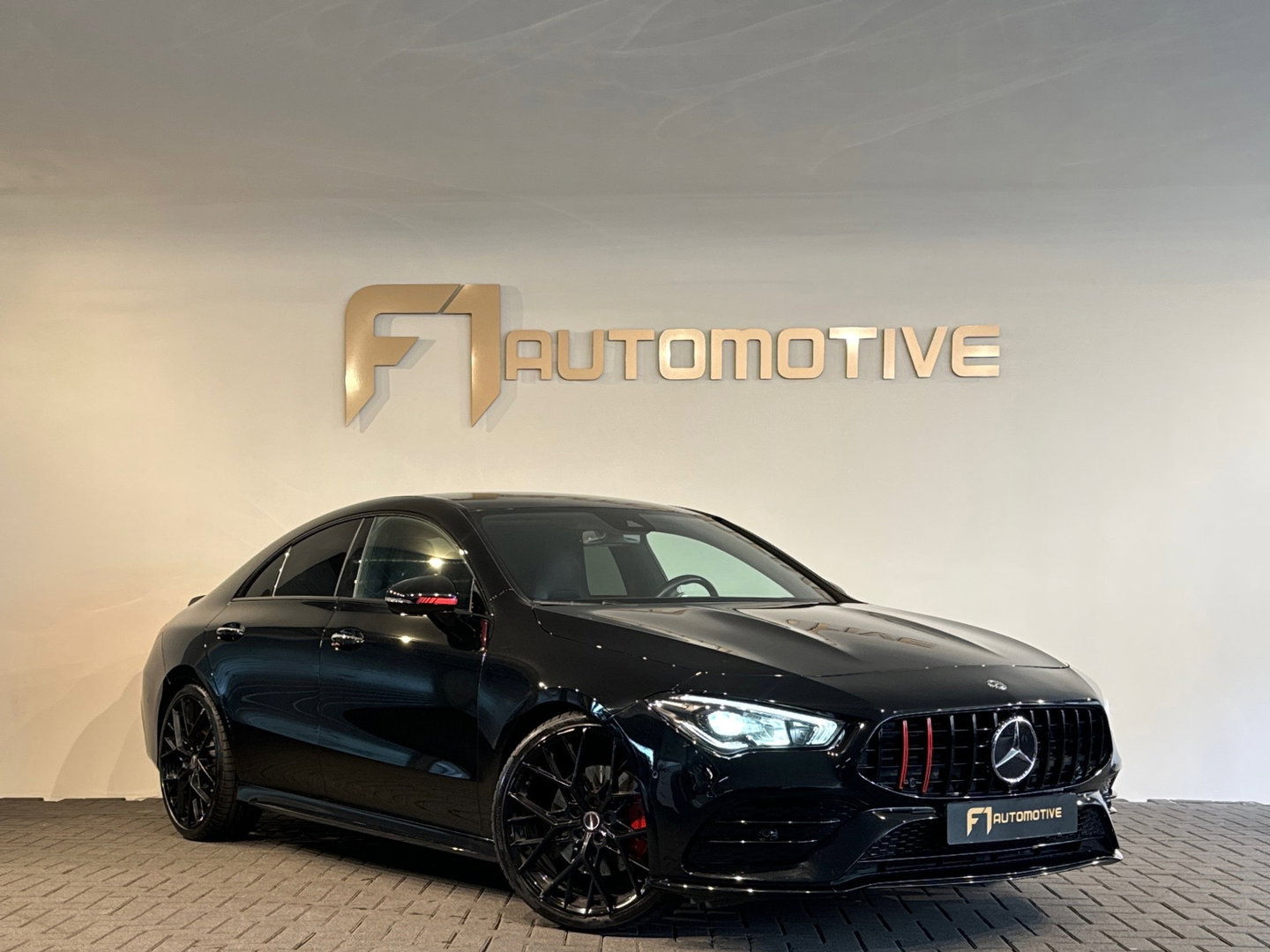 Mercedes-Benz CLA-Klasse 220 4MATIC Night|Keyless|Sfeer|Camera