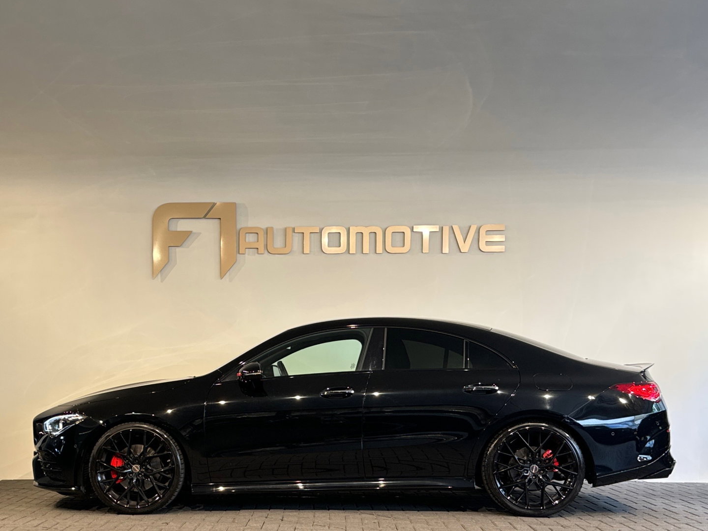 Mercedes-Benz CLA-Klasse 220 4MATIC Night|Keyless|Sfeer|Camera