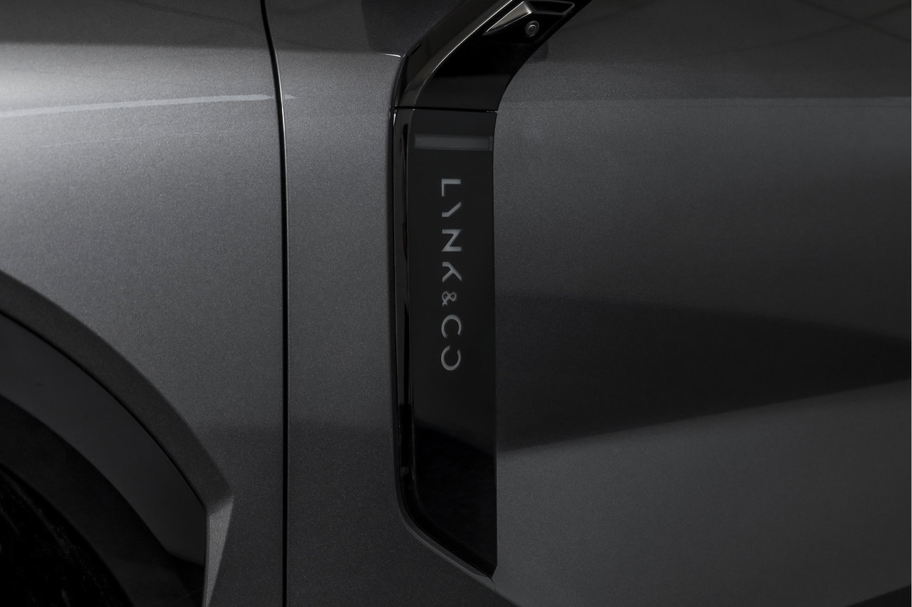 Lynk & Co 08