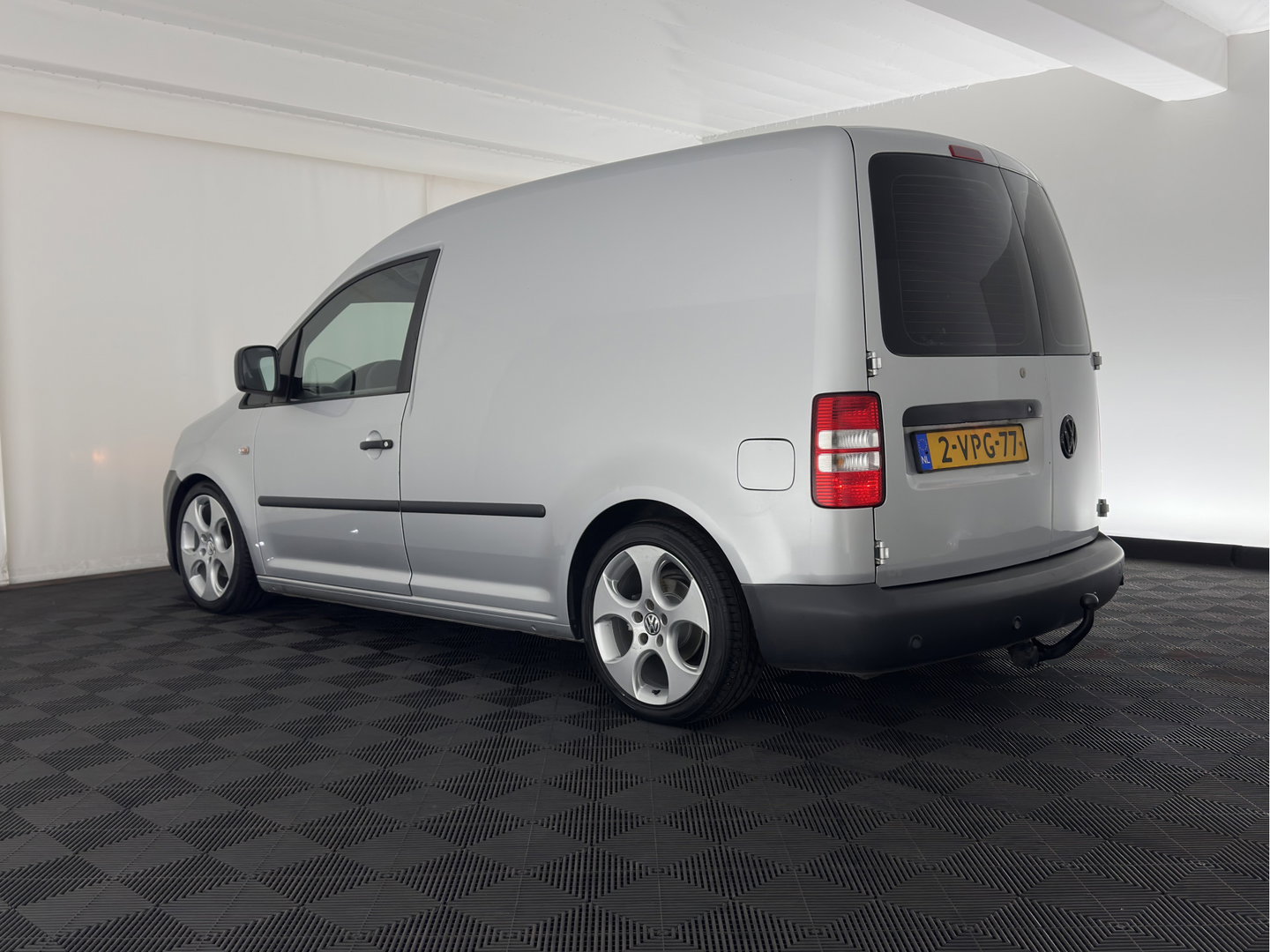 Volkswagen Caddy 1.6 TDI BMT *AIRCO | CRUISE | PDC | TOWBAR | LOWERED | COMFORTSEATS | RADIO-CD | 17''ALU*