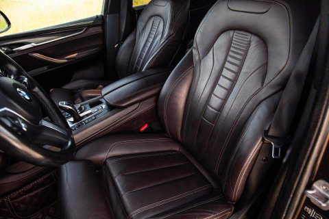 BMW X5 xDrive35i High Executive M PAKKET / SOFT CLOSE / STOELVERWARMING / BRUIN LEER / PRACHTIG !!