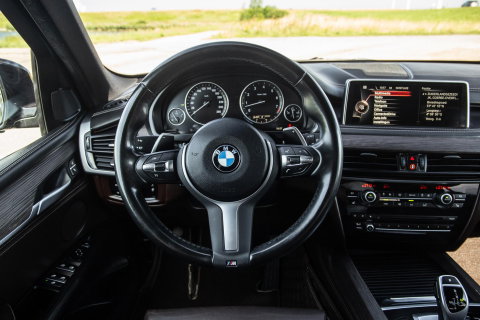 BMW X5 xDrive35i High Executive M PAKKET / SOFT CLOSE / STOELVERWARMING / BRUIN LEER / PRACHTIG !!