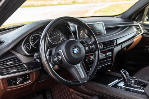 BMW X5 xDrive35i High Executive M PAKKET / SOFT CLOSE / STOELVERWARMING / BRUIN LEER / PRACHTIG !!