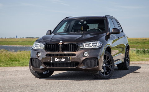 BMW X5 xDrive35i High Executive M PAKKET / SOFT CLOSE / STOELVERWARMING / BRUIN LEER / PRACHTIG !!