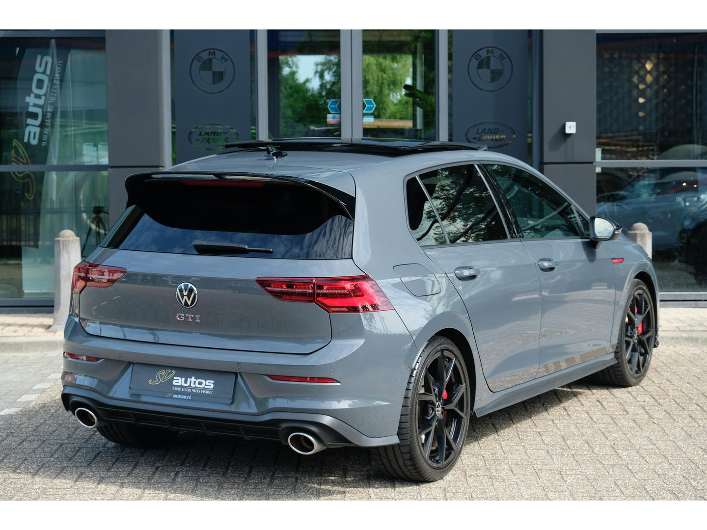 Volkswagen Golf 8 GTI Clubsport 2.0 TSI 300pk Panoramadak IQ light Camera 19" LMV