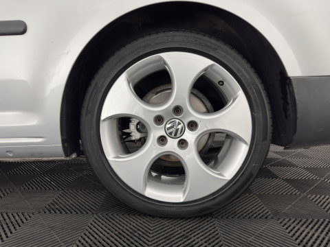 Volkswagen Caddy 1.6 TDI BMT *AIRCO | CRUISE | PDC | TOWBAR | LOWERED | COMFORTSEATS | RADIO-CD | 17''ALU*