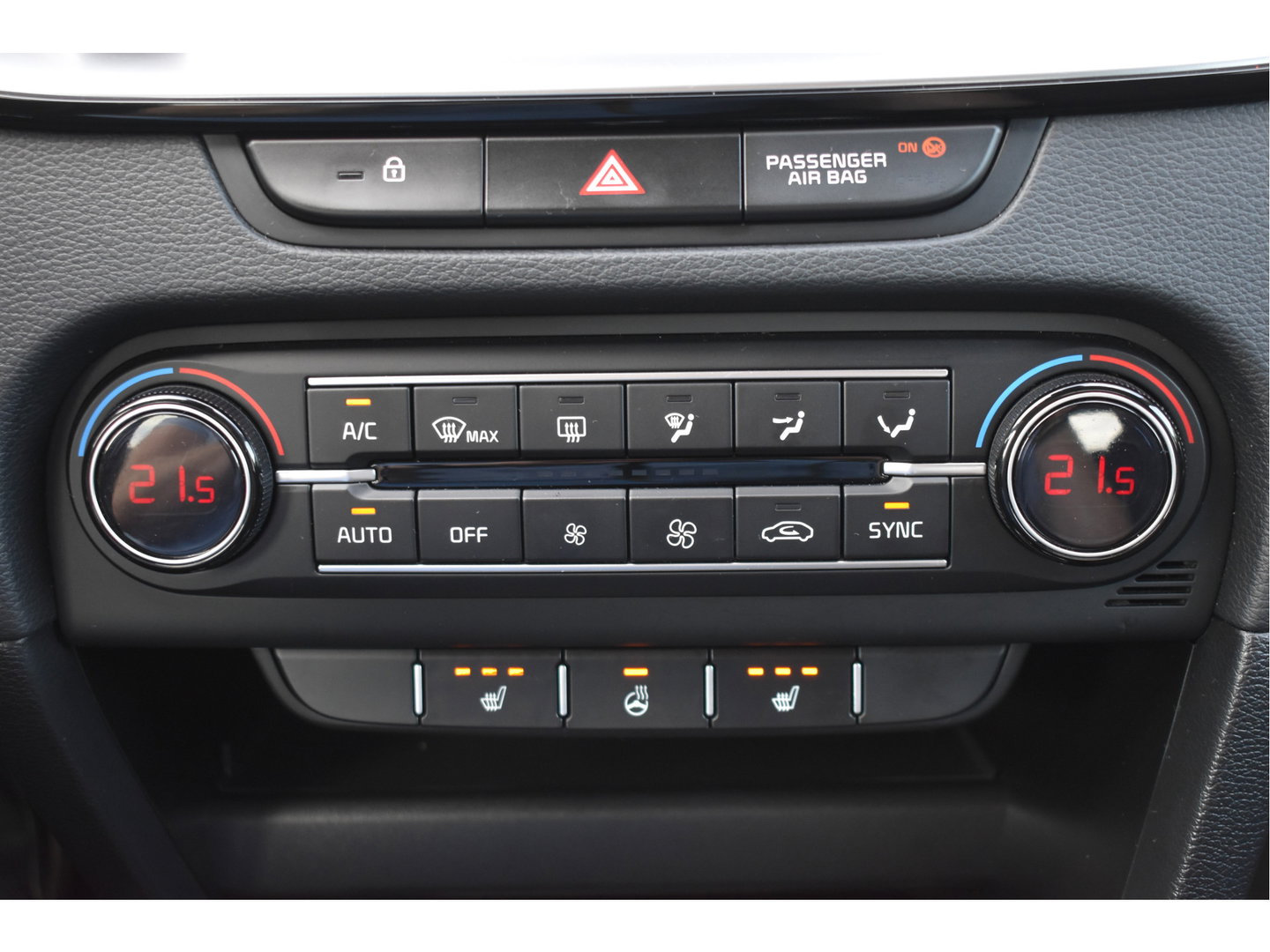 Kia Xceed 1.5 T-GDi GT-Line 160 pk | Camera | Carplay | Stuurverwarming | Climate Control | Full LED | LM-Velgen | Historie