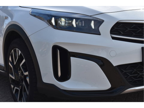 Kia Xceed 1.5 T-GDi GT-Line 160 pk | Camera | Carplay | Stuurverwarming | Climate Control | Full LED | LM-Velgen | Historie