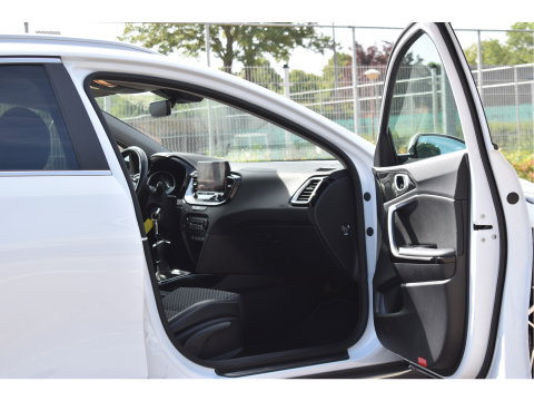 Kia Xceed 1.5 T-GDi GT-Line 160 pk | Camera | Carplay | Stuurverwarming | Climate Control | Full LED | LM-Velgen | Historie