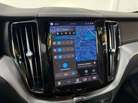 Volvo XC60 2.0 T6 Plug-in hybrid AWD Plus Bright*360 Camera*stoelverwarming*Pano*BOMVOL*