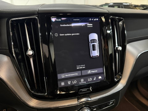 Volvo XC60 2.0 T6 Plug-in hybrid AWD Plus Bright*360 Camera*stoelverwarming*Pano*BOMVOL*