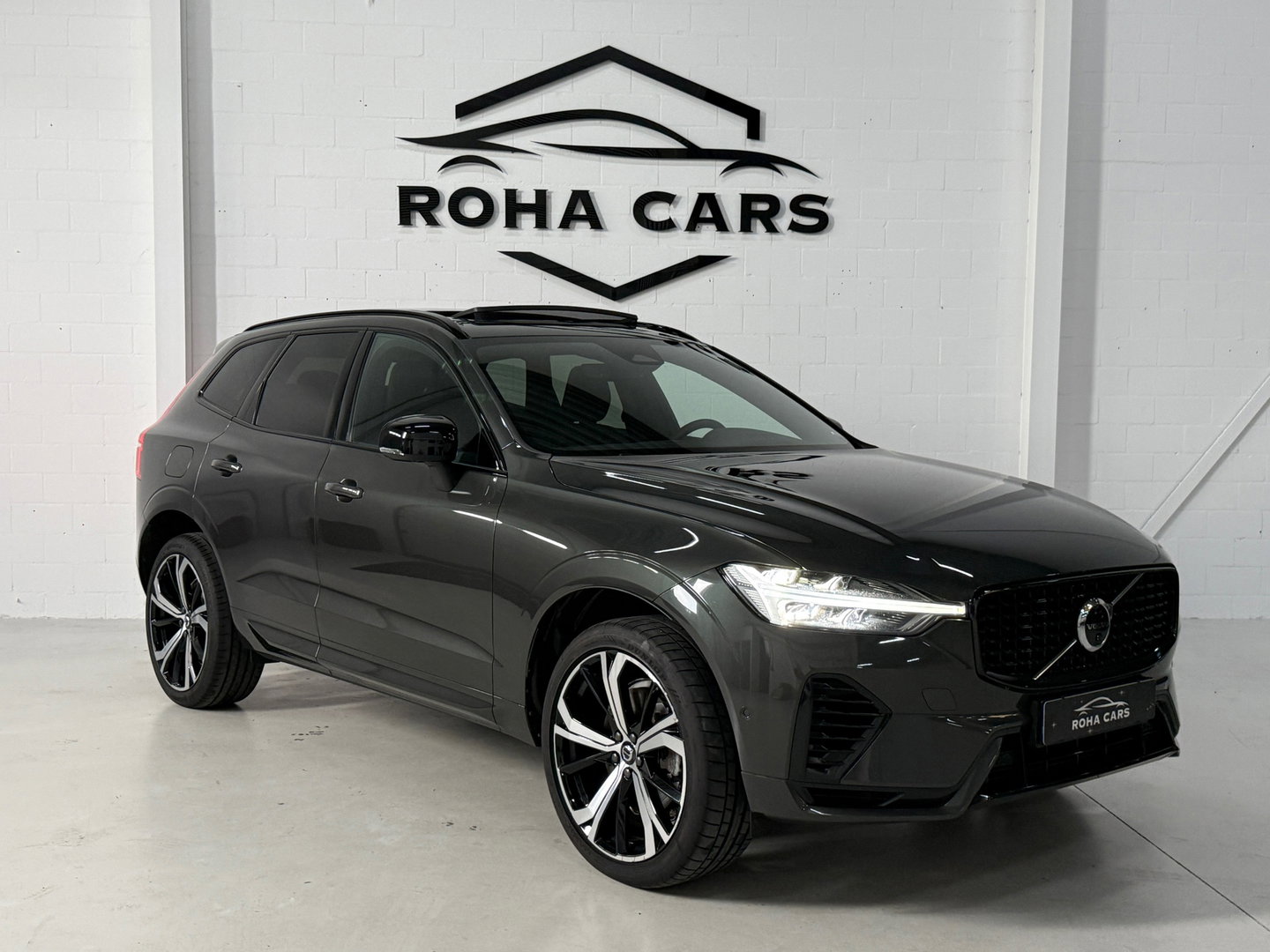 Volvo XC60 2.0 T6 Plug-in hybrid AWD Plus Bright*360 Camera*stoelverwarming*Pano*BOMVOL*