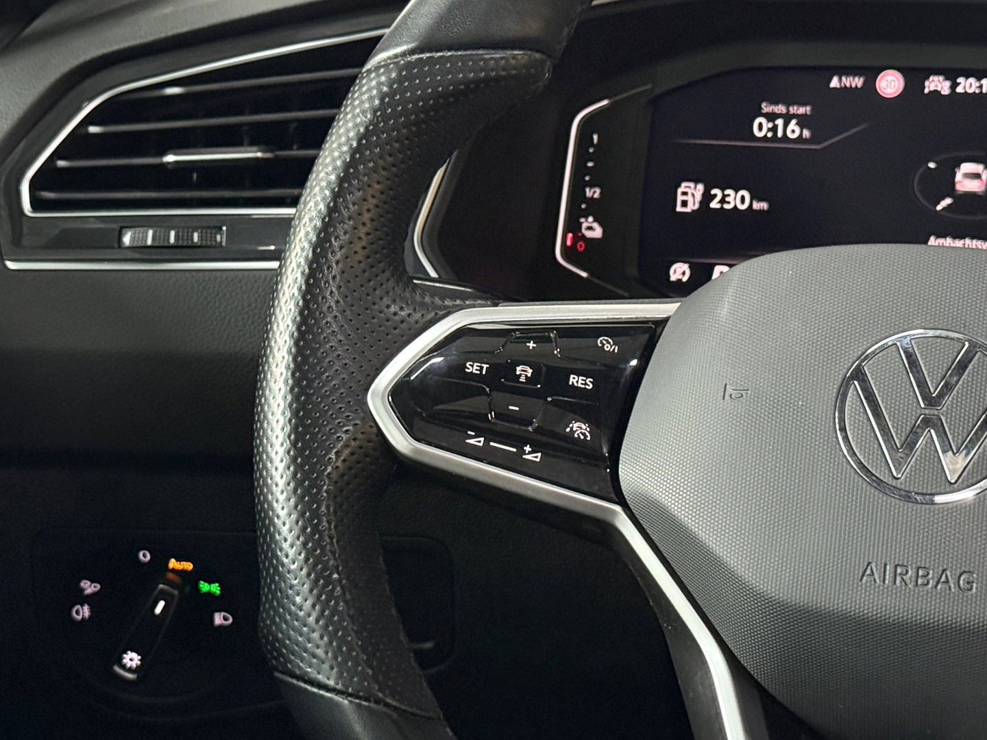 Volkswagen Tiguan 1.4 E-hybrid*Pano*GTE*Sfeer*Memory*Stuur/stoelverwarming*