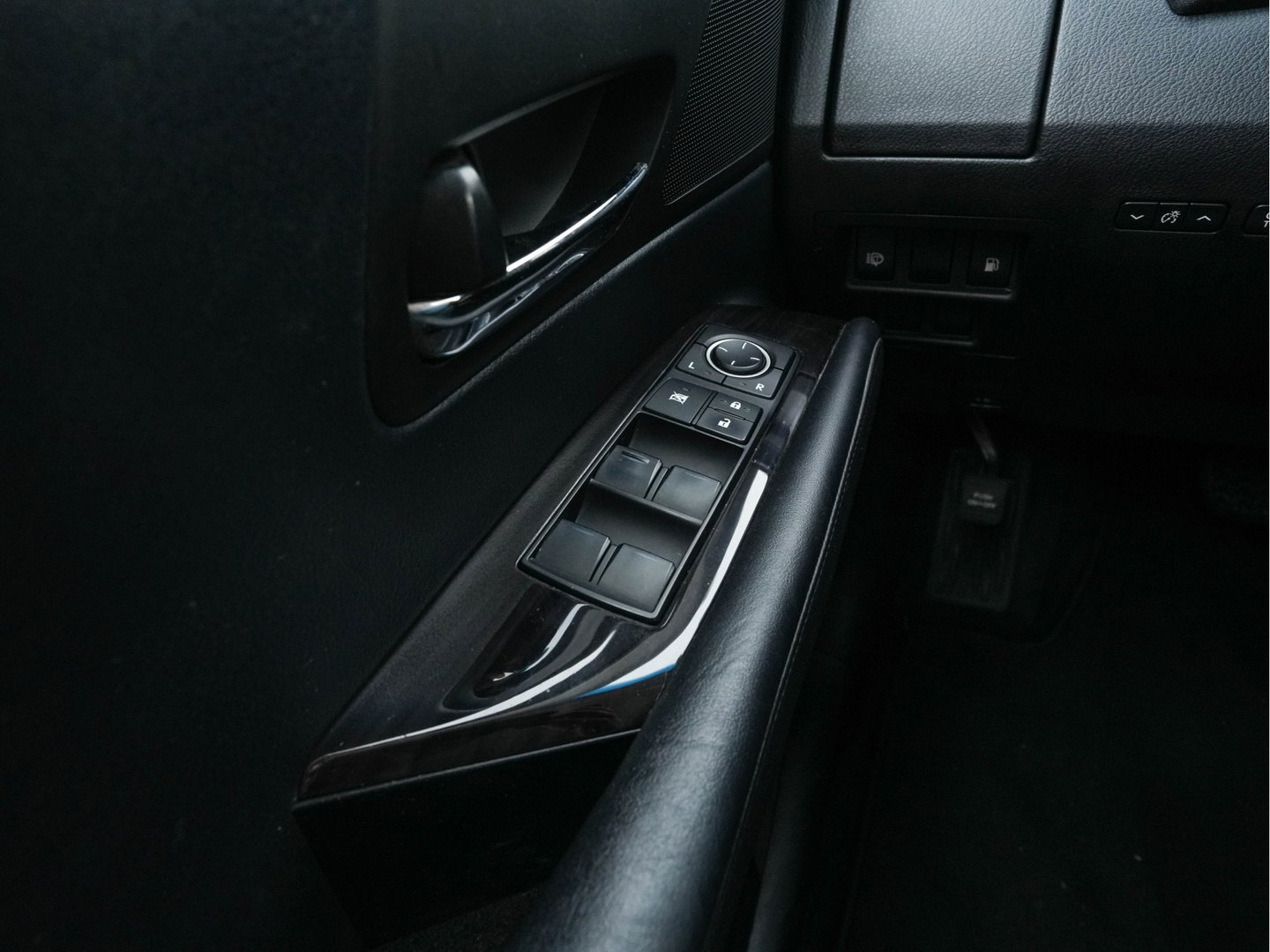 Lexus RX 450h 2WD Preference Aut. *BI-XENON | NAVI-FULLMAP | CAMERA | COMFORTSEATS | PRIVACYGLASS | ECC | KEYLESS | CRUISE | 18''ALU*