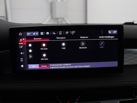 Alfa Romeo Tonale 1.5T Hybrid Veloce | 360 Camera | Stoel ventilatie | Stoel/stuur verwarming | Carplay | Matrix LED | Digital cockpit | Keyless | Adaptive cruise | Elektrische stoelen | Leder | Parkeerhulp | Elektrische kofferbak | Climate control