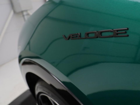 Alfa Romeo Tonale 1.5T Hybrid Veloce | 360 Camera | Stoel ventilatie | Stoel/stuur verwarming | Carplay | Matrix LED | Digital cockpit | Keyless | Adaptive cruise | Elektrische stoelen | Leder | Parkeerhulp | Elektrische kofferbak | Climate control