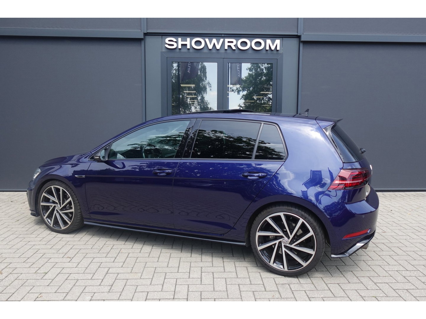 Volkswagen Golf 2.0 TSI 4Motion R PANO AKRA MEMORY VOL'