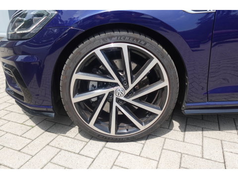 Volkswagen Golf 2.0 TSI 4Motion R PANO AKRA MEMORY VOL'