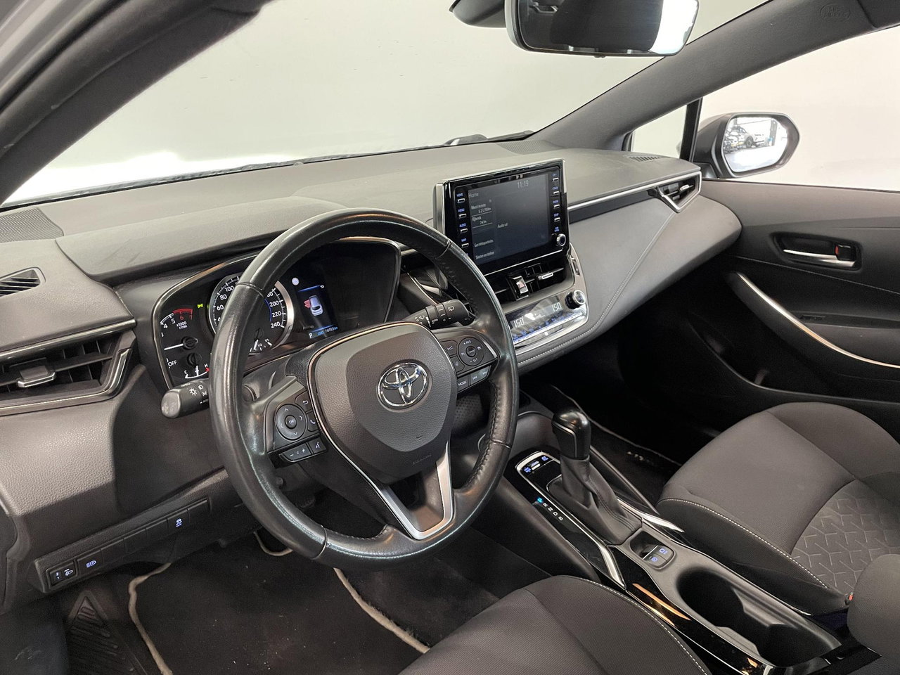 Toyota Corolla Touring Sports