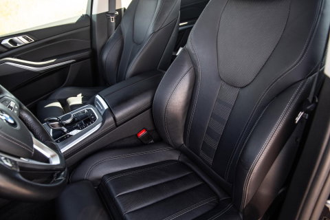 BMW X5 xDrive45e High Executive CARPLAY / CAMERA / DEALER ONDERHOUDEN / ZWART LEER / STOELVERWARMING / TREKHAAK