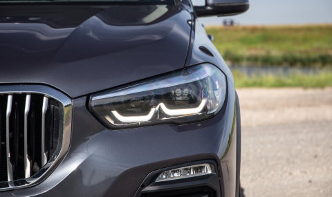 BMW X5 xDrive45e High Executive CARPLAY / CAMERA / DEALER ONDERHOUDEN / ZWART LEER / STOELVERWARMING / TREKHAAK