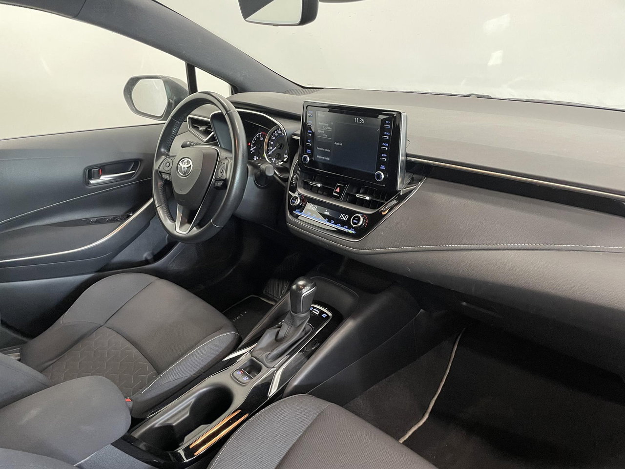 Toyota Corolla Touring Sports