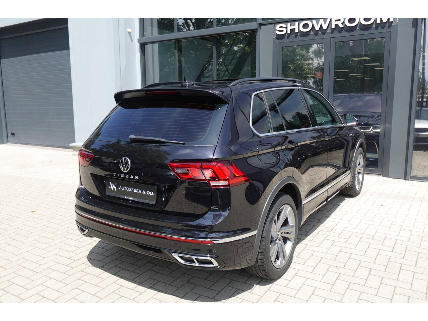 Volkswagen Tiguan 1.5 TSI R-Line PANO KEYLESS VOL'