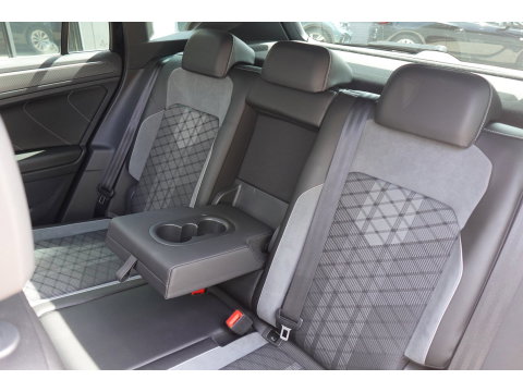 Volkswagen Tiguan 1.5 TSI R-Line PANO KEYLESS VOL'