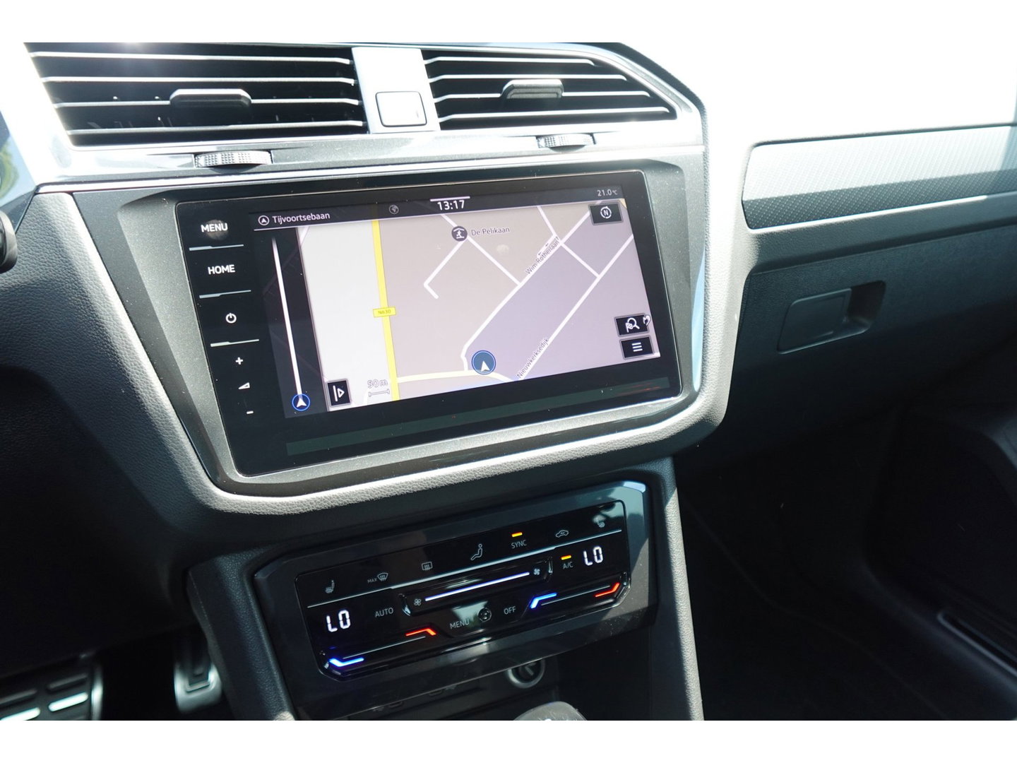 Volkswagen Tiguan 1.5 TSI R-Line PANO KEYLESS VOL'