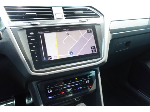 Volkswagen Tiguan 1.5 TSI R-Line PANO KEYLESS VOL'