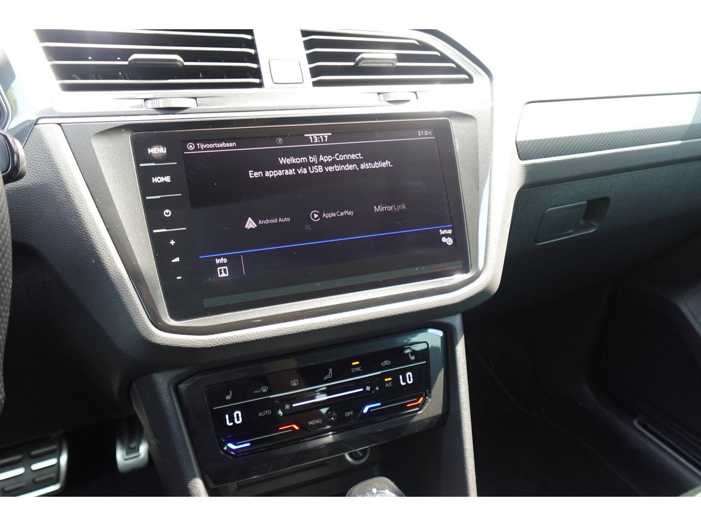 Volkswagen Tiguan 1.5 TSI R-Line PANO KEYLESS VOL'