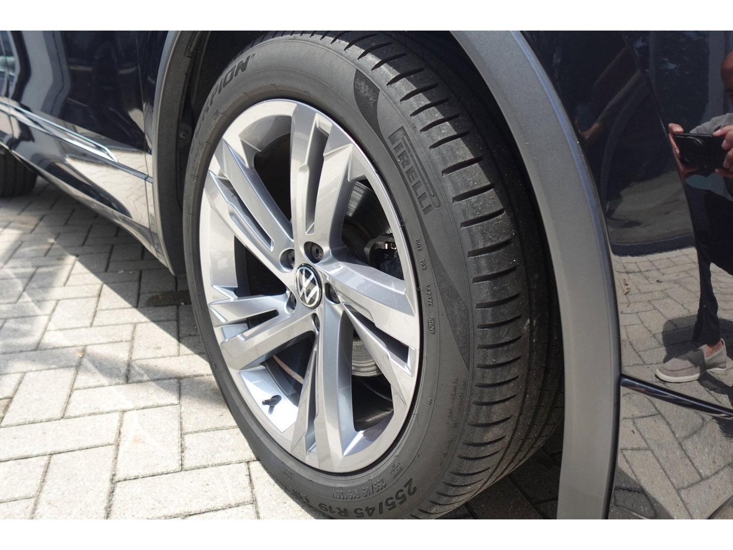 Volkswagen Tiguan 1.5 TSI R-Line PANO KEYLESS VOL'