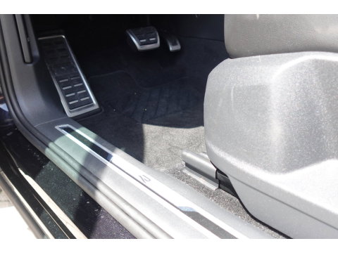 Volkswagen Tiguan 1.5 TSI R-Line PANO KEYLESS VOL'