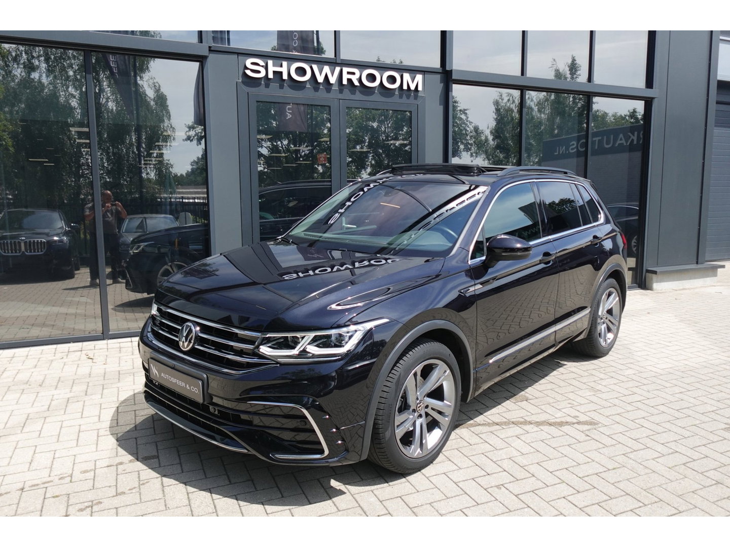 Volkswagen Tiguan 1.5 TSI R-Line PANO KEYLESS VOL'