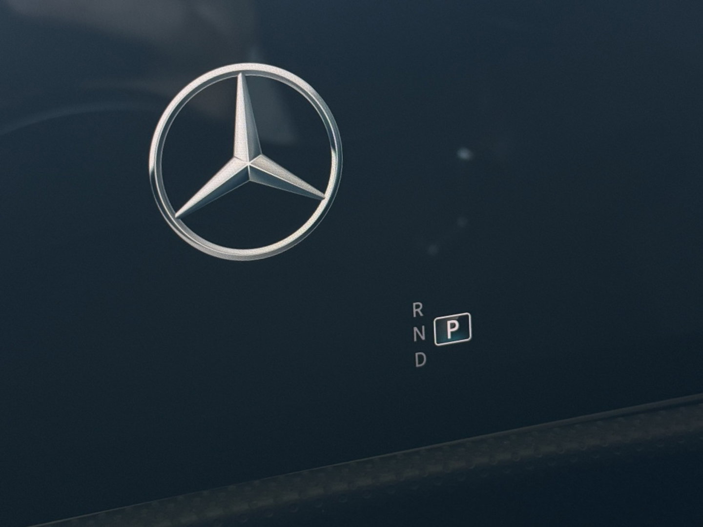 Mercedes-Benz A-Klasse 220 automaat / Premium Plus / AMG-Pakket / LED