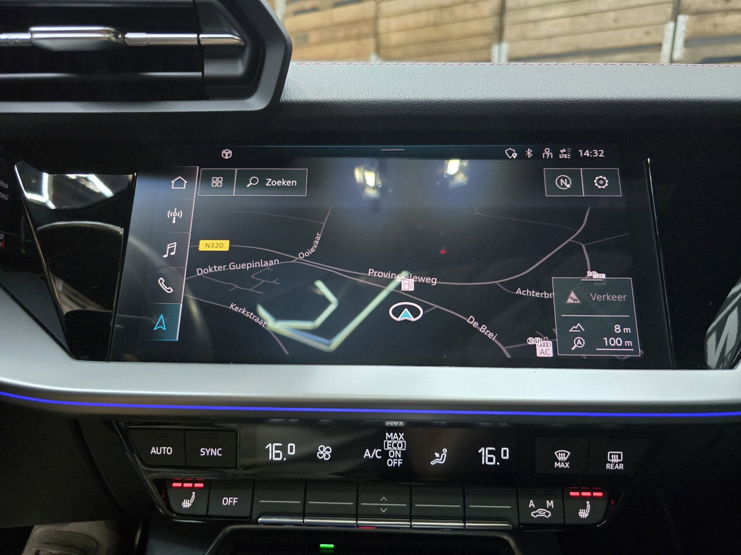 Audi A3 Sportback 45 TFSI e S edition Competition Matrix Pano HUD Camera S line 19"LM