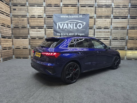 Audi A3 Sportback 45 TFSI e S edition Competition Matrix Pano HUD Camera S line 19"LM