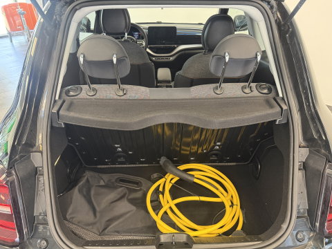 Fiat 500 Icon 42 kWh PDC Keyless GO 24 Maanden garantie* (Vraag naar de voorwaarden)