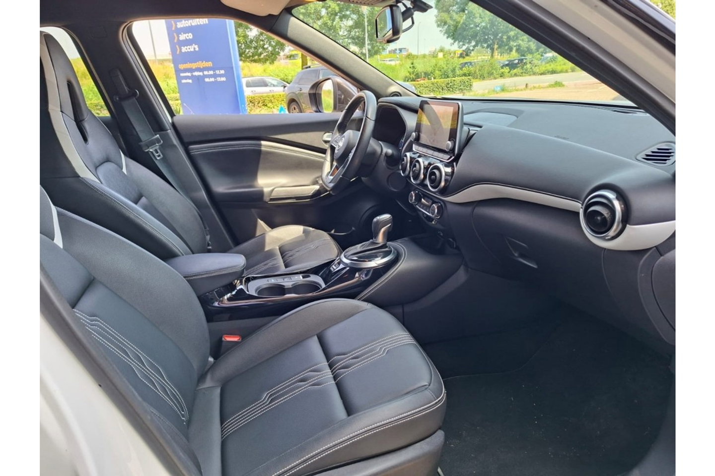 Nissan Juke 1.6 HYBRIDE PREMIERE EDITION AUTOMAAT LEDER NAVI