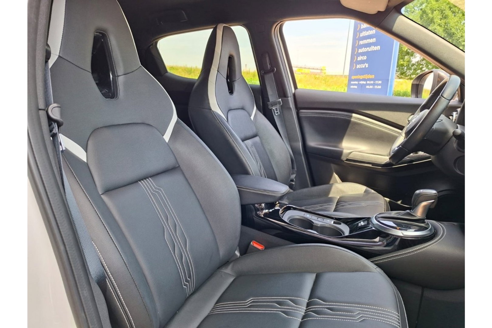 Nissan Juke 1.6 HYBRIDE PREMIERE EDITION AUTOMAAT LEDER NAVI