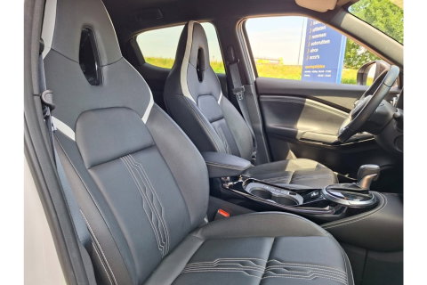 Nissan Juke 1.6 HYBRIDE PREMIERE EDITION AUTOMAAT LEDER NAVI