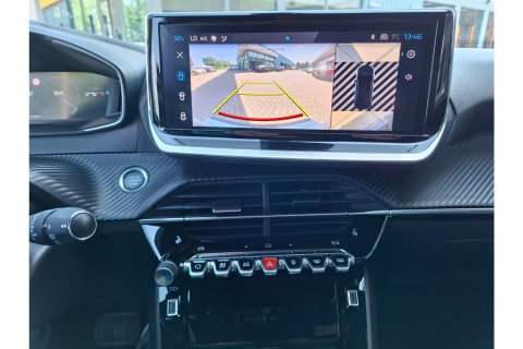 Peugeot 2008 1.2 PURETECH ALLUREPACK AUTOMAAT 130PK AIRCO NAVI CLIMA PDC-CAMERA