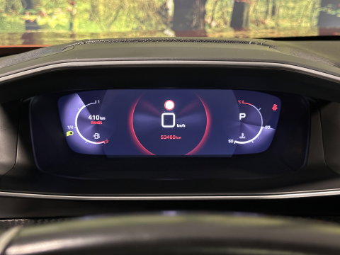Peugeot 2008 1.2 PureTech GT | 155 PK! | D-Riem Vervangen | Apple Carplay | Android Auto | Panoramadak | Lane Assist | Dodehoeksensor | Adaptieve Cruise Control | Stoelverwarming | Focal Sound | DAB | Sfeerverlichting |