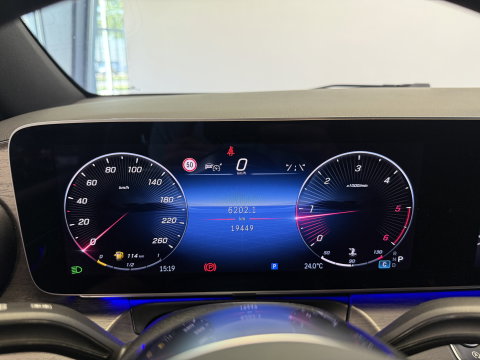 Mercedes-Benz V-Klasse 300d Extra Lang DC Avantgarde Edition Maxton Design Pakket AMG
