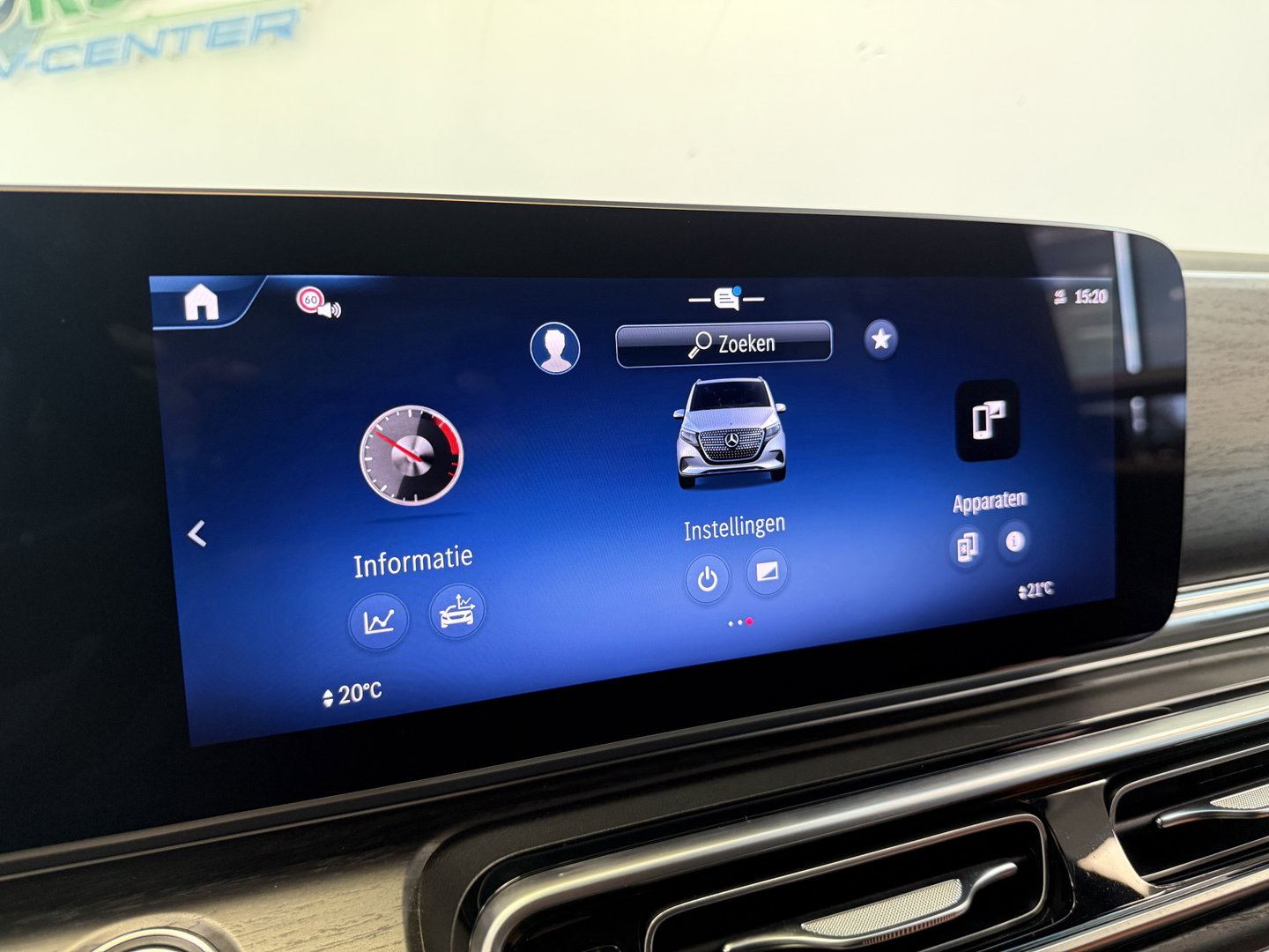 Mercedes-Benz V-Klasse 300d Extra Lang DC Avantgarde Edition Maxton Design Pakket AMG