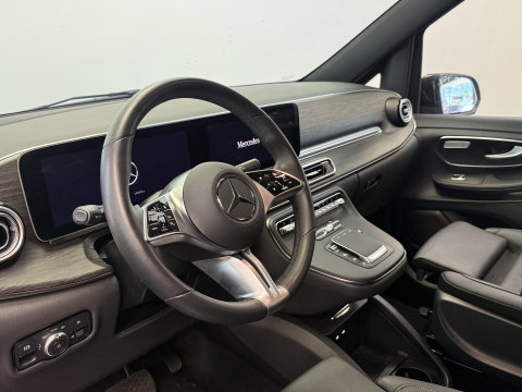 Mercedes-Benz V-Klasse 300d Extra Lang DC Avantgarde Edition Maxton Design Pakket AMG