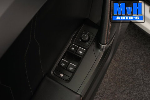 CUPRA Formentor 1.4 TSI e-Hybrid|KUIPSTOEL|PANO|STOEL/STUUR.VERW