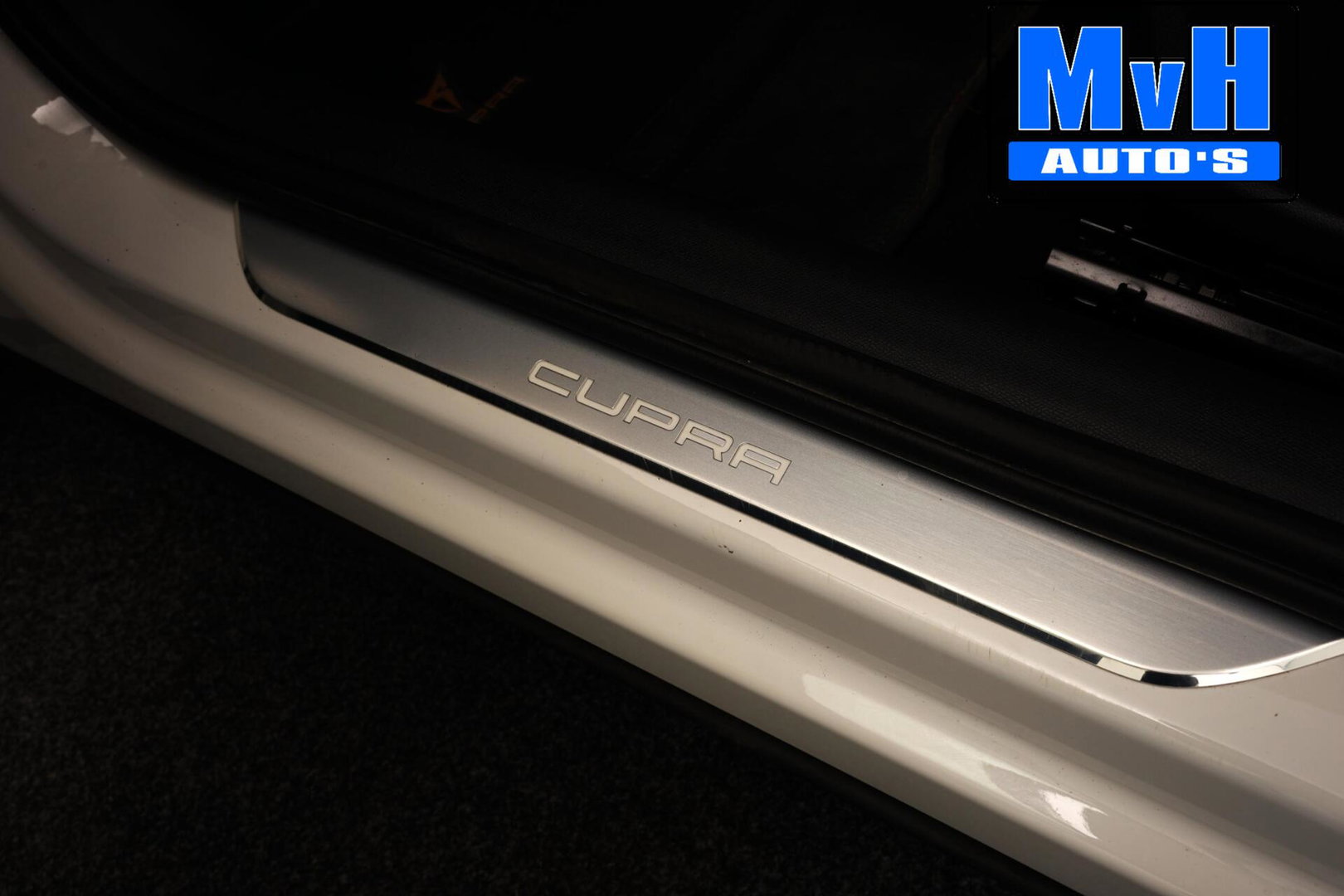 CUPRA Formentor 1.4 TSI e-Hybrid|KUIPSTOEL|PANO|STOEL/STUUR.VERW