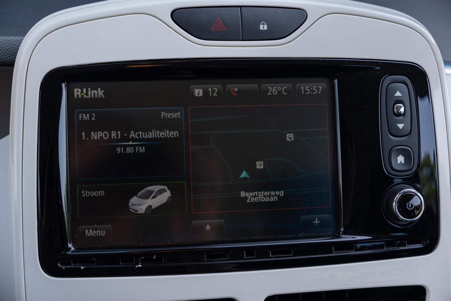 Renault ZOE Q210 Intens Quickcharge 22 kWh | incl. Accu | Clima | PDC | Navi | Cruise | Keyless |